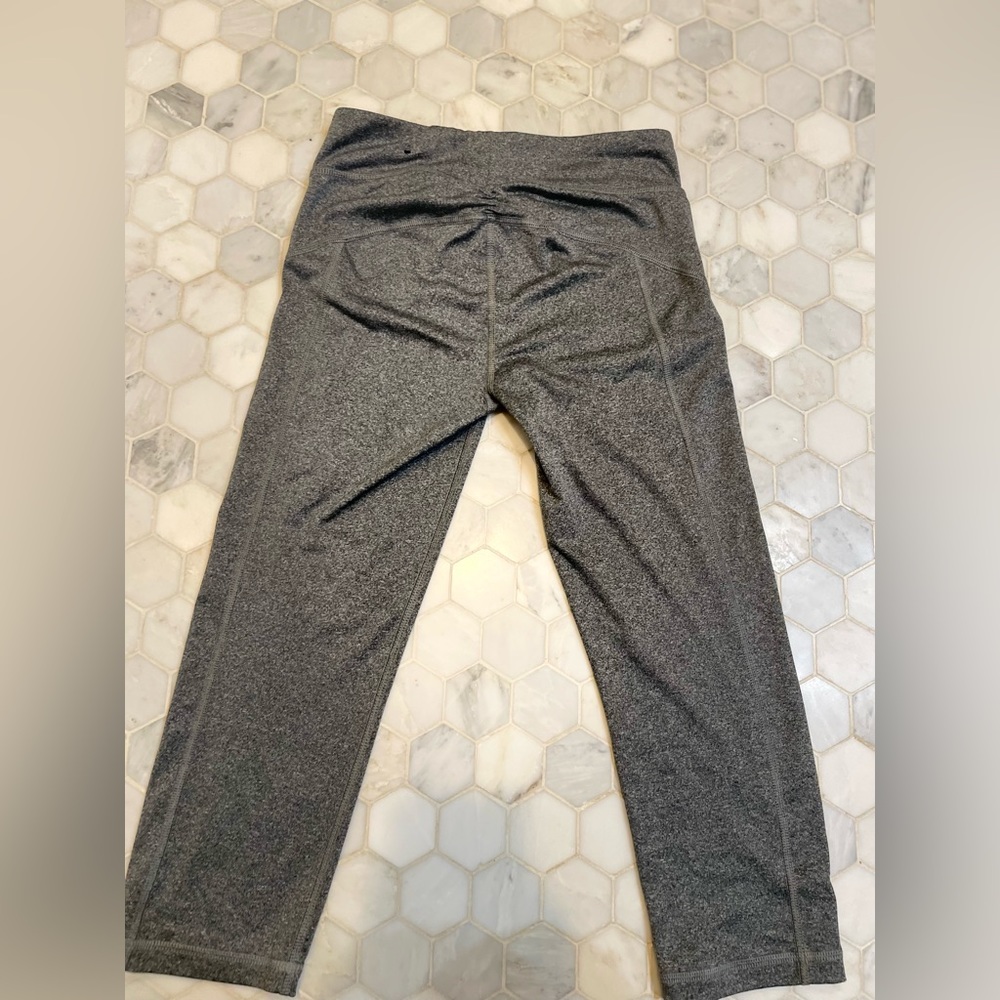 Live Love Dream Gray Capris